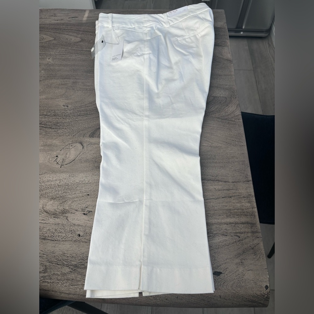 Lane Bryant White Wide-Leg Capris with Front Pleats